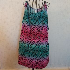 Women's plus size cold shoulder w/necklace